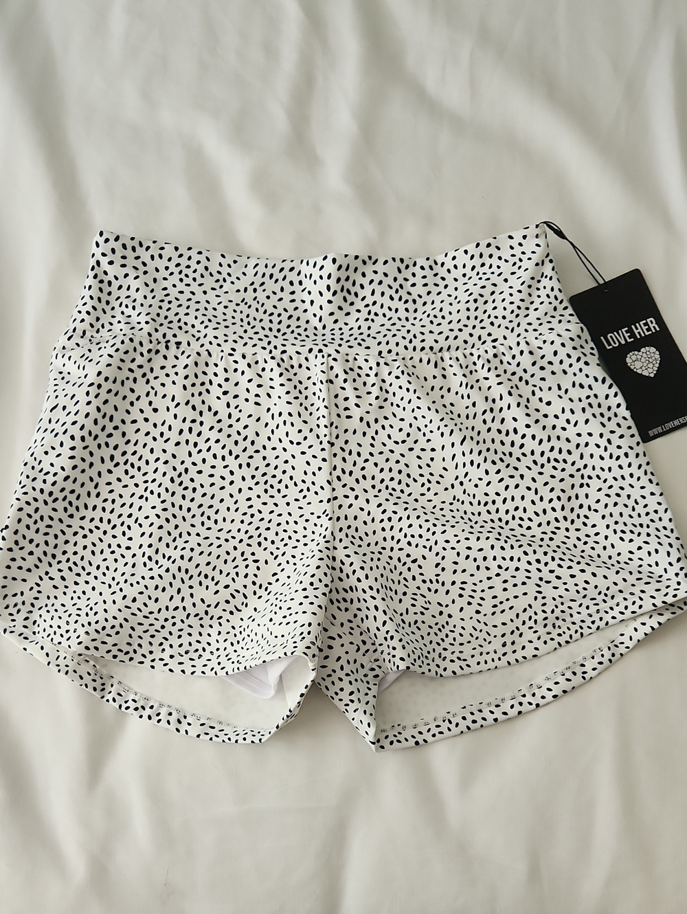 NWT Love Her Shop White & Black Speckle Women’s Soft Comfort Shorts